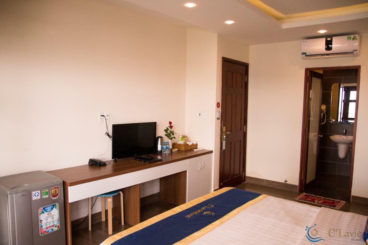 C'Lavie Hotel - Saigon Airport Hotel Ho Chi Minh City Exterior photo